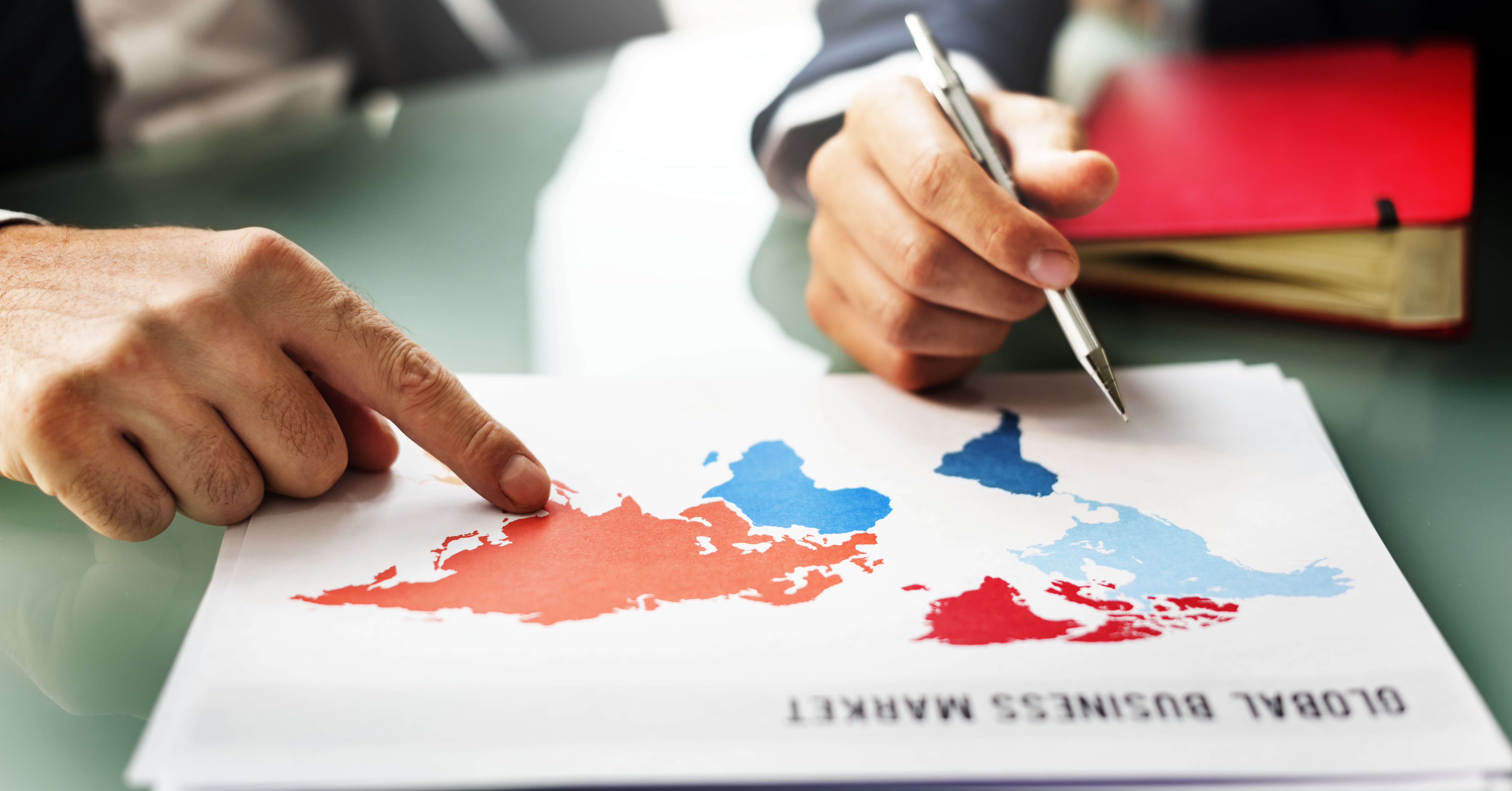 geotargeting and geofencing